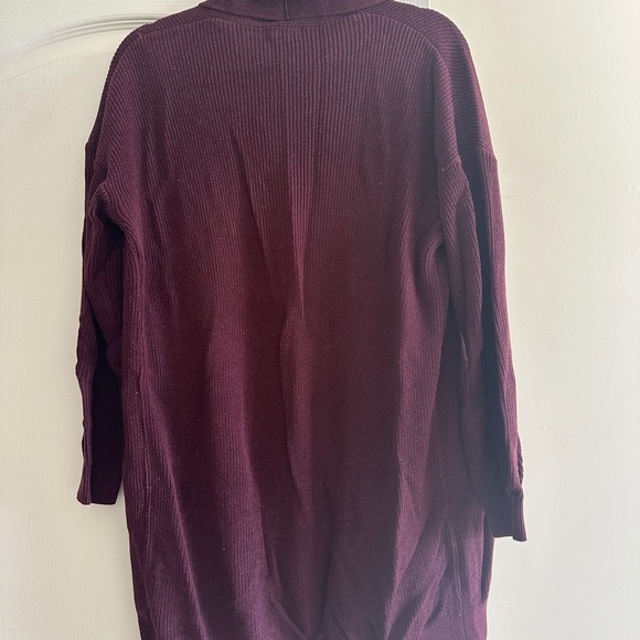 Cardigan bundle. - Picture 3 of 9